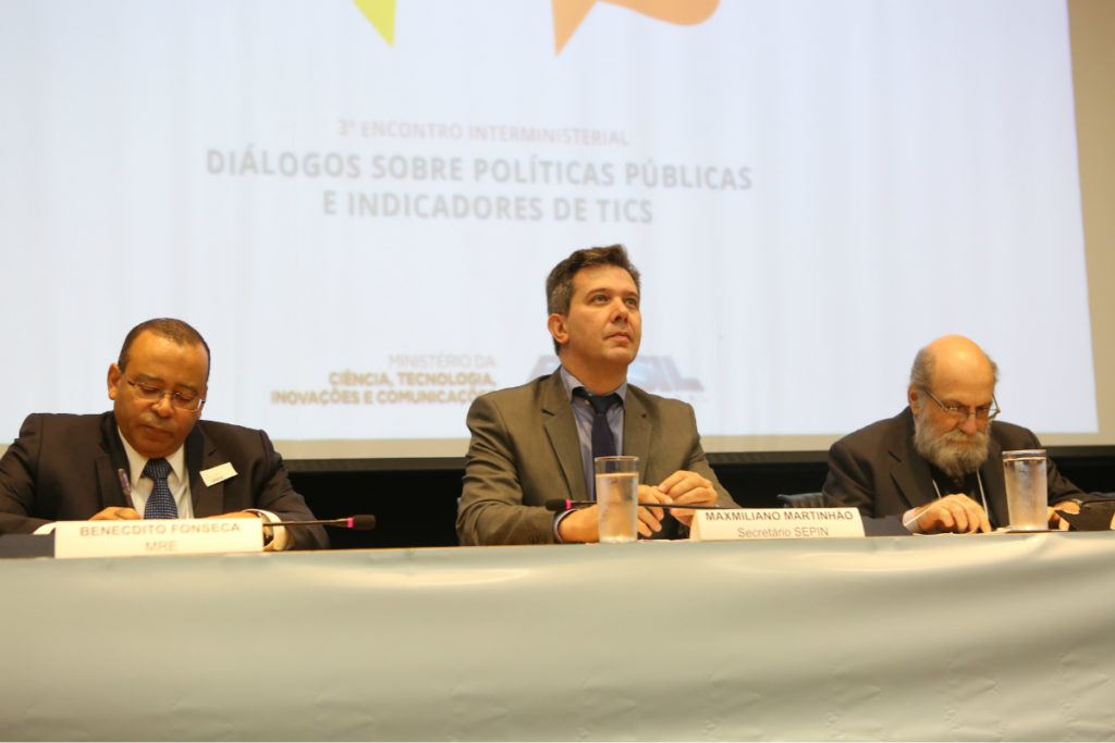 O secretário de Política de Informática, Maximiliano Martinhão, participou do 3º Encontro Interministerial Diálogos sobre Políticas Públicas e Indicadores de Tecnologias da Informação e Comunicação (TICs). Crédito: Ascom/MCTIC