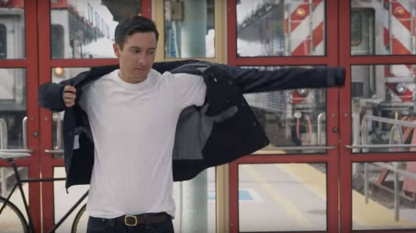 Google lança jaqueta inteligente em parceria com a Levi’s