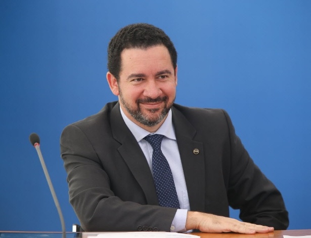 Aplicativo vai permitir que cidadão acompanhe obras que serão retomadas