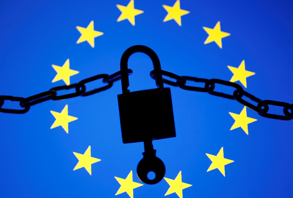 Lei da União Europeia que protege dados pessoais entra em vigor e atinge todo o mundo; entenda