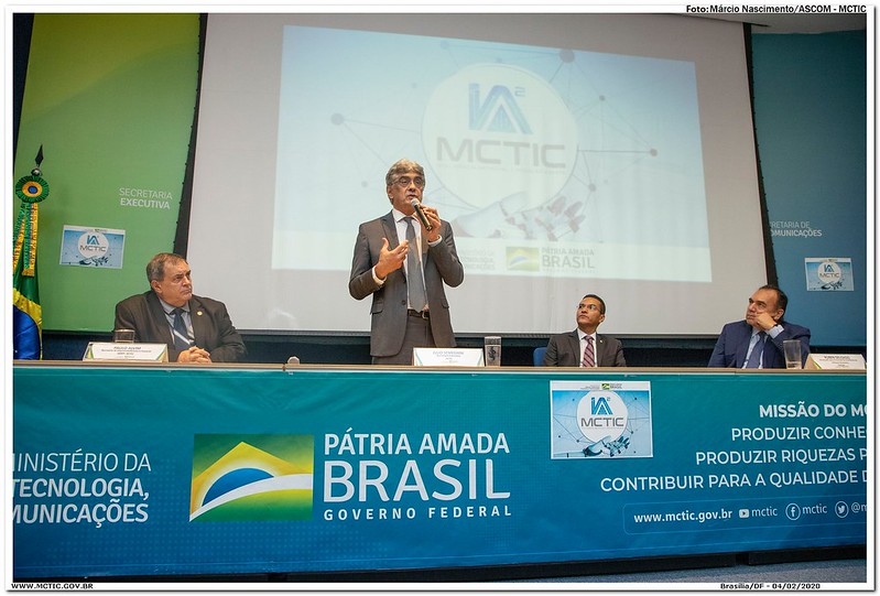 Governo lança IA² MCTIC: edital para startups, empresas de TI e centros de pesquisa