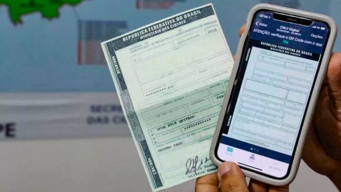 Contran digitaliza os documentos de registro e transferência de veículo