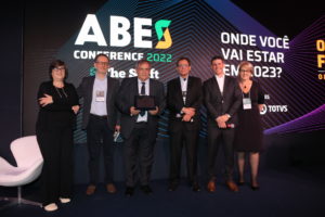 Silvia Bassi, Rodolfo Fücher, PAULO ALVIM, Paulo Milliet Roque, Andriei Gutierrez e Jamile Sabatini Marques