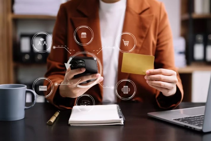 82% das transações bancárias dos brasileiros são feitas pelos canais digitais, revela pesquisa
