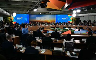 Relatório destaca avanços e desafios na inclusão de mulheres na ciência, inovação e economia nos países do BRICS