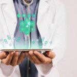 Como equilibrar decisões clínicas em um cenário de avanço da Inteligência Artificial na saúde?