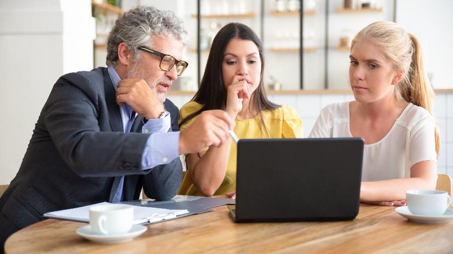 IA sem fronteiras etárias: o que divide jovens e outras gerações no uso da tecnologia